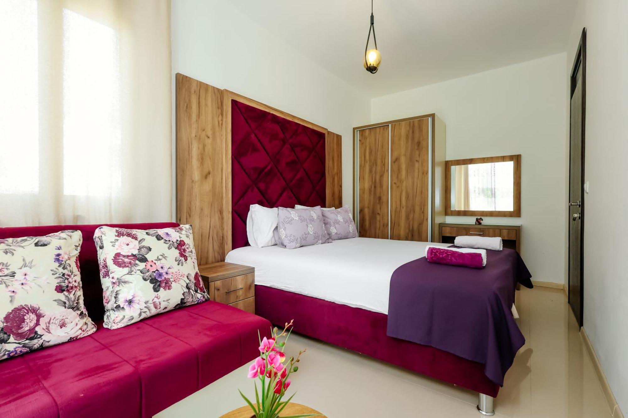 Apartments Gucci Ulcinj Room photo