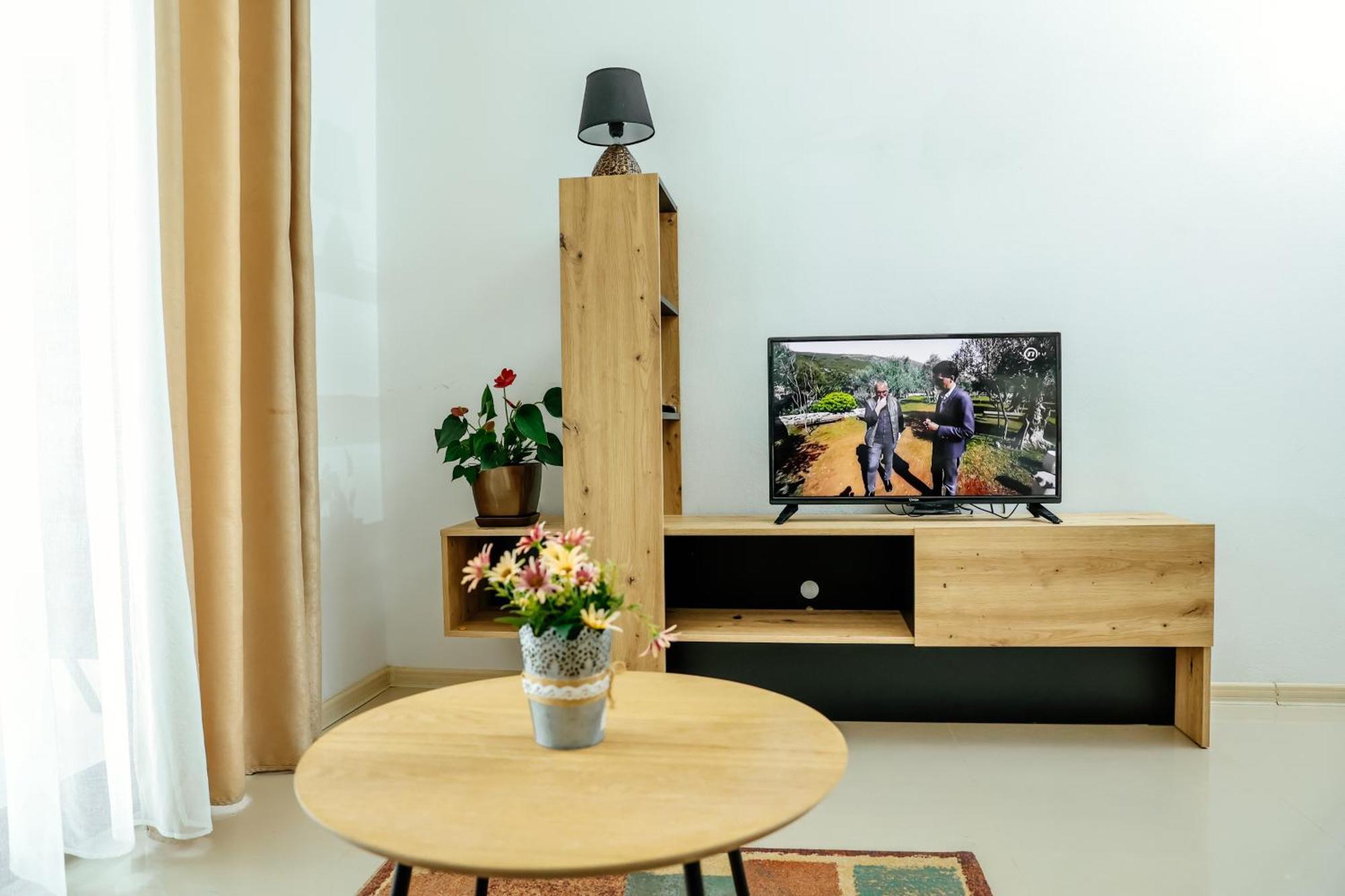 Apartments Gucci Ulcinj Room photo